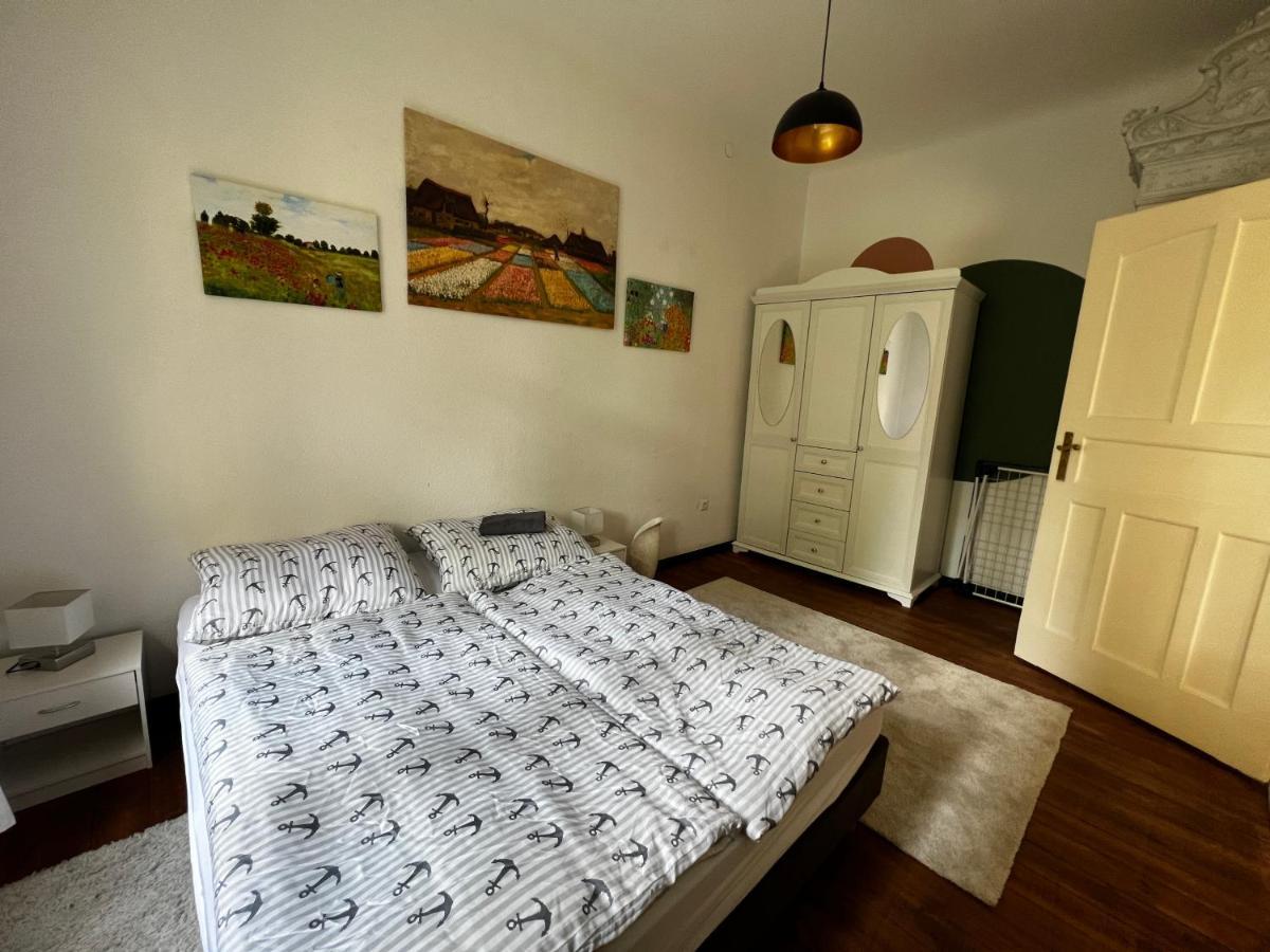 ברלין Ferienwohnung Am Schlosspark Charlottenburg מראה חיצוני תמונה